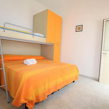 Trilocale Arancione Climatizzato Con Terrazza Panoramica Apartment Torre San Giovanni Ugento